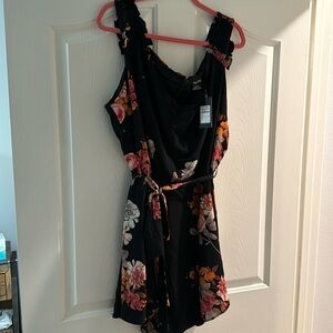 City Chic short jumper